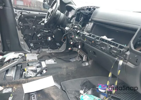 2021 Ram 1500 Laramie z USA, uszkodzony, nr VIN 1C6SRFRT5MN740318